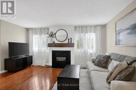 22 Goulbourn Way Ottawa ON K2S 1N7