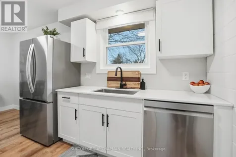 136 South Edgeware Road St. Thomas ON N5P 2H6