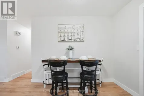 136 South Edgeware Road St. Thomas ON N5P 2H6