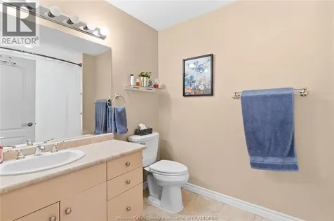 6055 Ellis Street Lasalle ON N9H 2P8