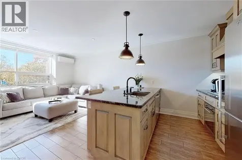 397 King Street West Dundas ON L9H 1W9
