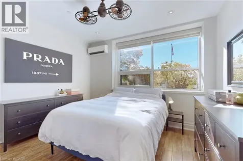 397 King Street West Dundas ON L9H 1W9