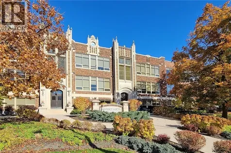 397 King Street West Dundas ON L9H 1W9