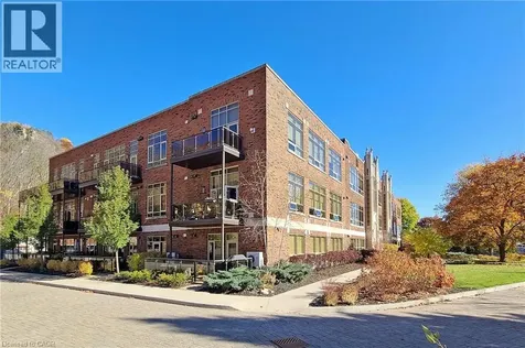 397 King Street West Dundas ON L9H 1W9