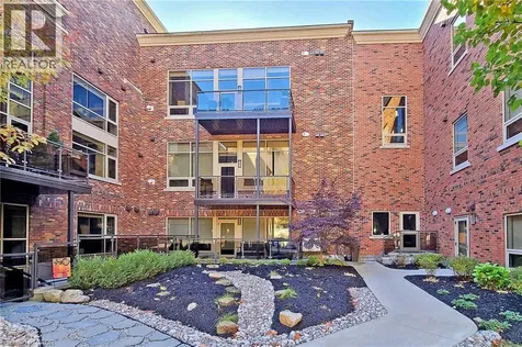 397 King Street West Dundas ON L9H 1W9