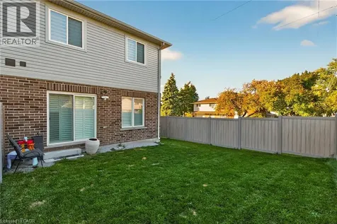 78 Starling Drive Hamilton ON L9A 2P5