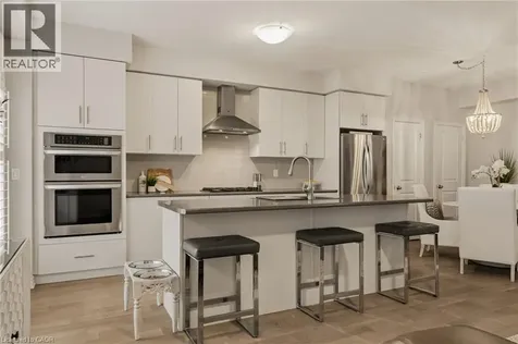 78 Starling Drive Hamilton ON L9A 2P5