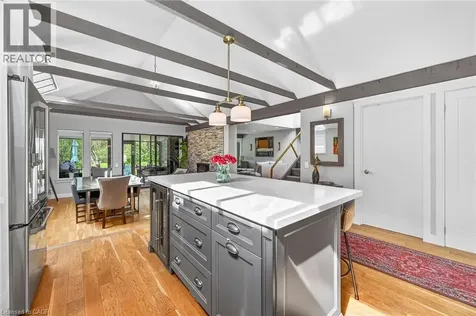 342 Meadow Wood Lane Mississauga ON L5J 2S9