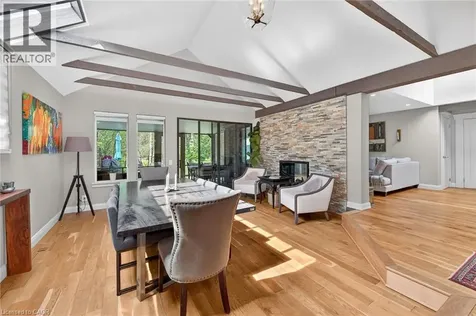 342 Meadow Wood Lane Mississauga ON L5J 2S9