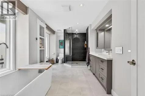 342 Meadow Wood Lane Mississauga ON L5J 2S9