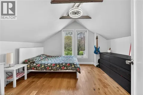 342 Meadow Wood Lane Mississauga ON L5J 2S9