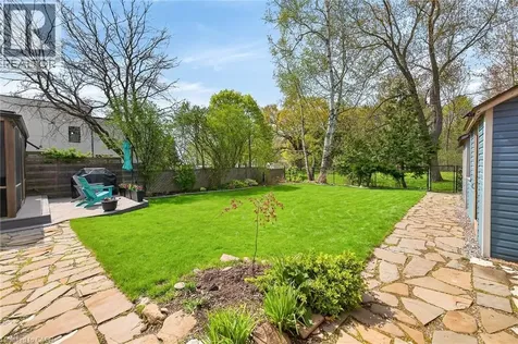 342 Meadow Wood Lane Mississauga ON L5J 2S9