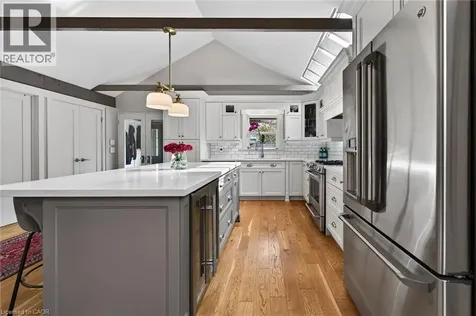 342 Meadow Wood Lane Mississauga ON L5J 2S9