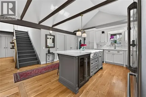 342 Meadow Wood Lane Mississauga ON L5J 2S9