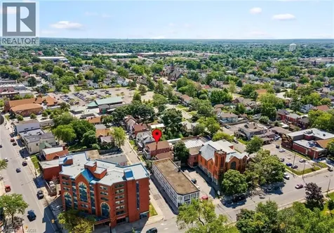 15 Avenue Place Welland ON L3B 4B2