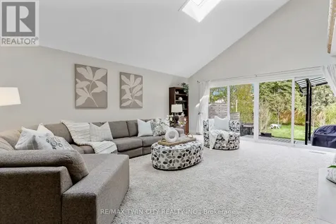 286 Normandy Avenue Waterloo ON N2K 1X7
