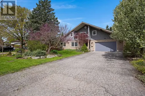286 Normandy Avenue Waterloo ON N2K 1X7