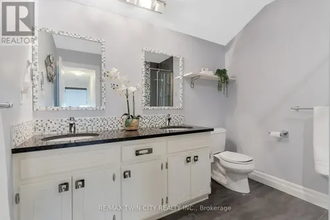 286 Normandy Avenue Waterloo ON N2K 1X7