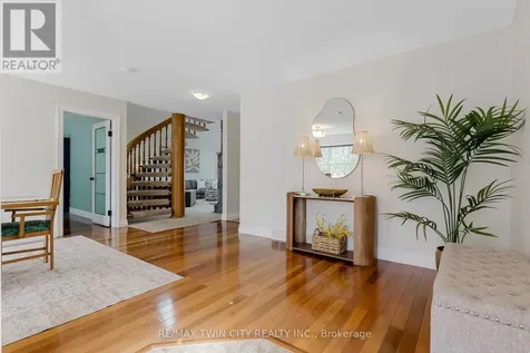 286 Normandy Avenue Waterloo ON N2K 1X7
