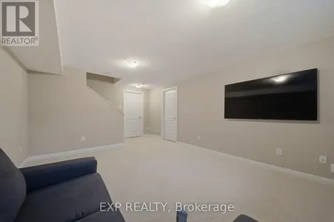 66 Gardenpost Terrace Ottawa ON K4A 5H2