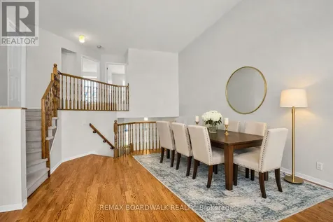 5 Maple Park Private Ottawa ON K1T 4A6