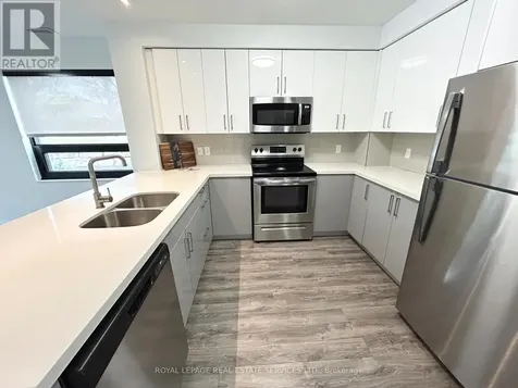 460B Belmont Avenue West Kitchener ON N2M 0B3
