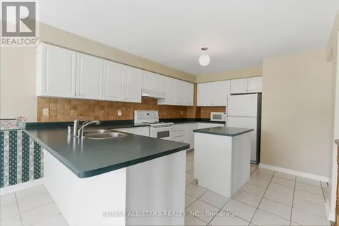 7 Remion Crescent Uxbridge ON L9P 1V3