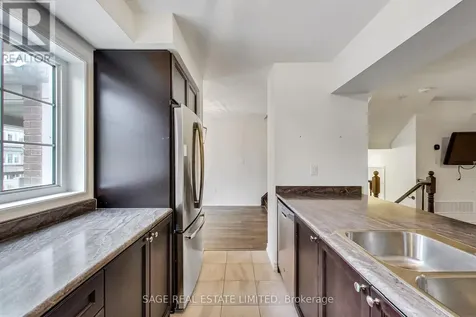 10 Goldeye Street Whitby ON L1P 0E5