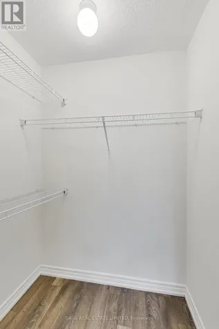 10 Goldeye Street Whitby ON L1P 0E5