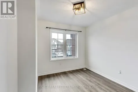 10 Goldeye Street Whitby ON L1P 0E5