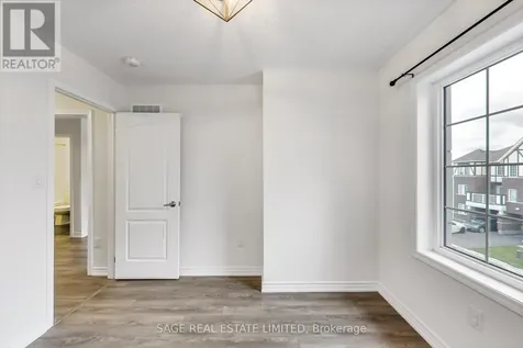 10 Goldeye Street Whitby ON L1P 0E5