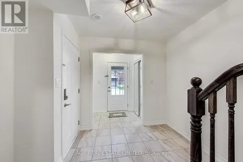 10 Goldeye Street Whitby ON L1P 0E5