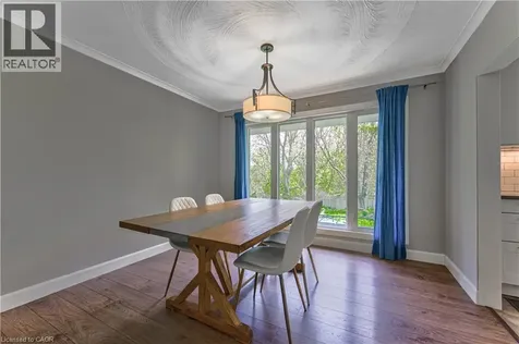 74 Leaside Place Waterloo ON N2J 2N5
