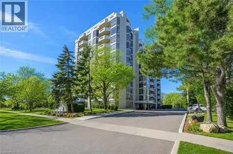 1237 North Shore Boulevard East Burlington ON L7S 2H8
