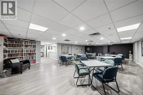 1237 North Shore Boulevard East Burlington ON L7S 2H8