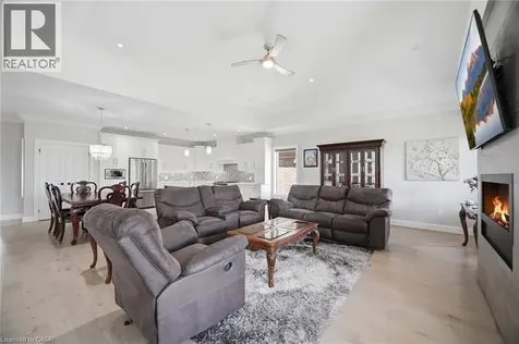 128 St. Michael's Street Delhi ON N4B 0A3
