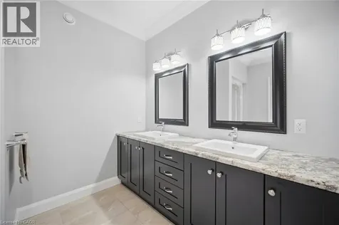 128 St. Michael's Street Delhi ON N4B 0A3