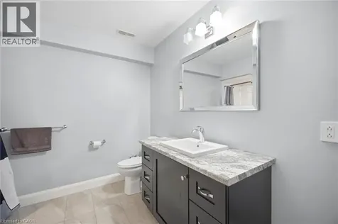 128 St. Michael's Street Delhi ON N4B 0A3