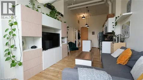 410 King Street West Kitchener ON N2G 1C3