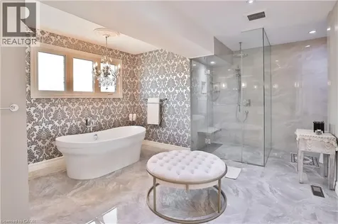 45 Tradewind Drive Oakville ON L6L 6K9