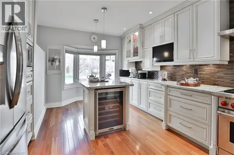 45 Tradewind Drive Oakville ON L6L 6K9