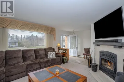 250 Masters Street Thunder Bay ON P7B 6L5