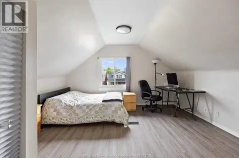 520 Rankin Avenue Windsor ON N9B 2R7