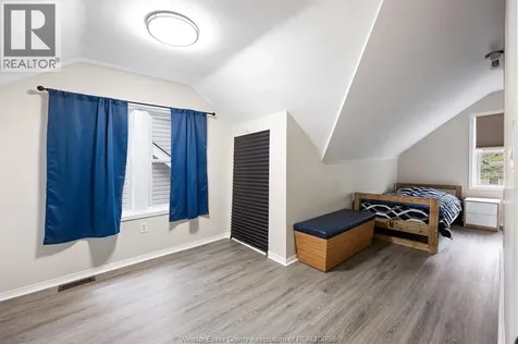 520 Rankin Avenue Windsor ON N9B 2R7