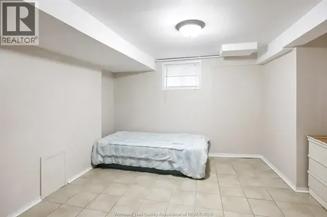 520 Rankin Avenue Windsor ON N9B 2R7