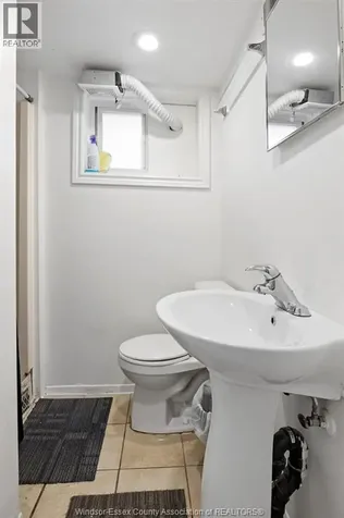 520 Rankin Avenue Windsor ON N9B 2R7