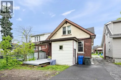 520 Rankin Avenue Windsor ON N9B 2R7