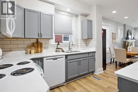 520 Rankin Avenue Windsor ON N9B 2R7