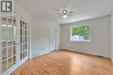 9 Creekview Court Kingsville ON N9Y 4E5