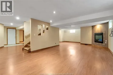 9 Creekview Court Kingsville ON N9Y 4E5